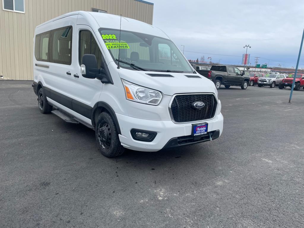 photo of 2022 FORD TRANSIT/12 PASS 3DR