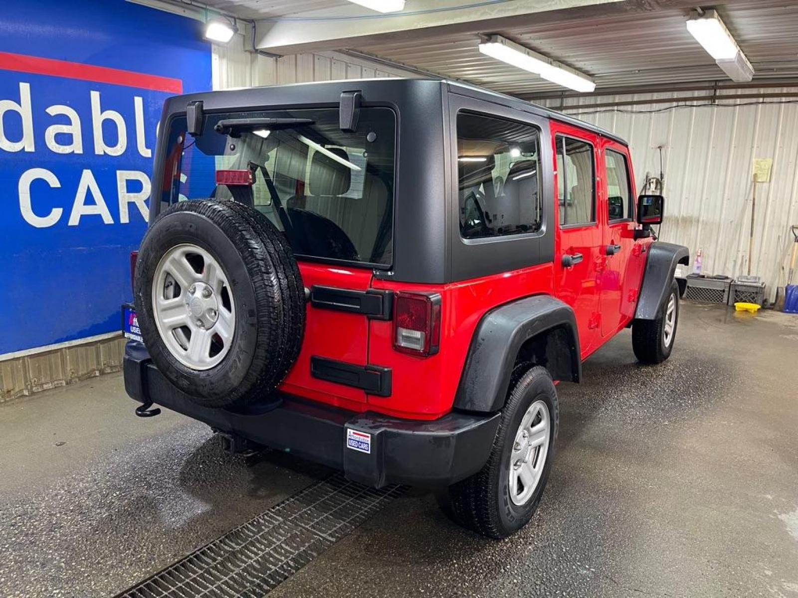 2018 RED JEEP WRANGLER UNLIMI SPORT (1C4BJWDG2JL) with an 3.6L engine, Automatic transmission, located at 2525 S. Cushman, Fairbanks, AK, 99701, (907) 452-5707, 64.824036, -147.712311 - Photo #2