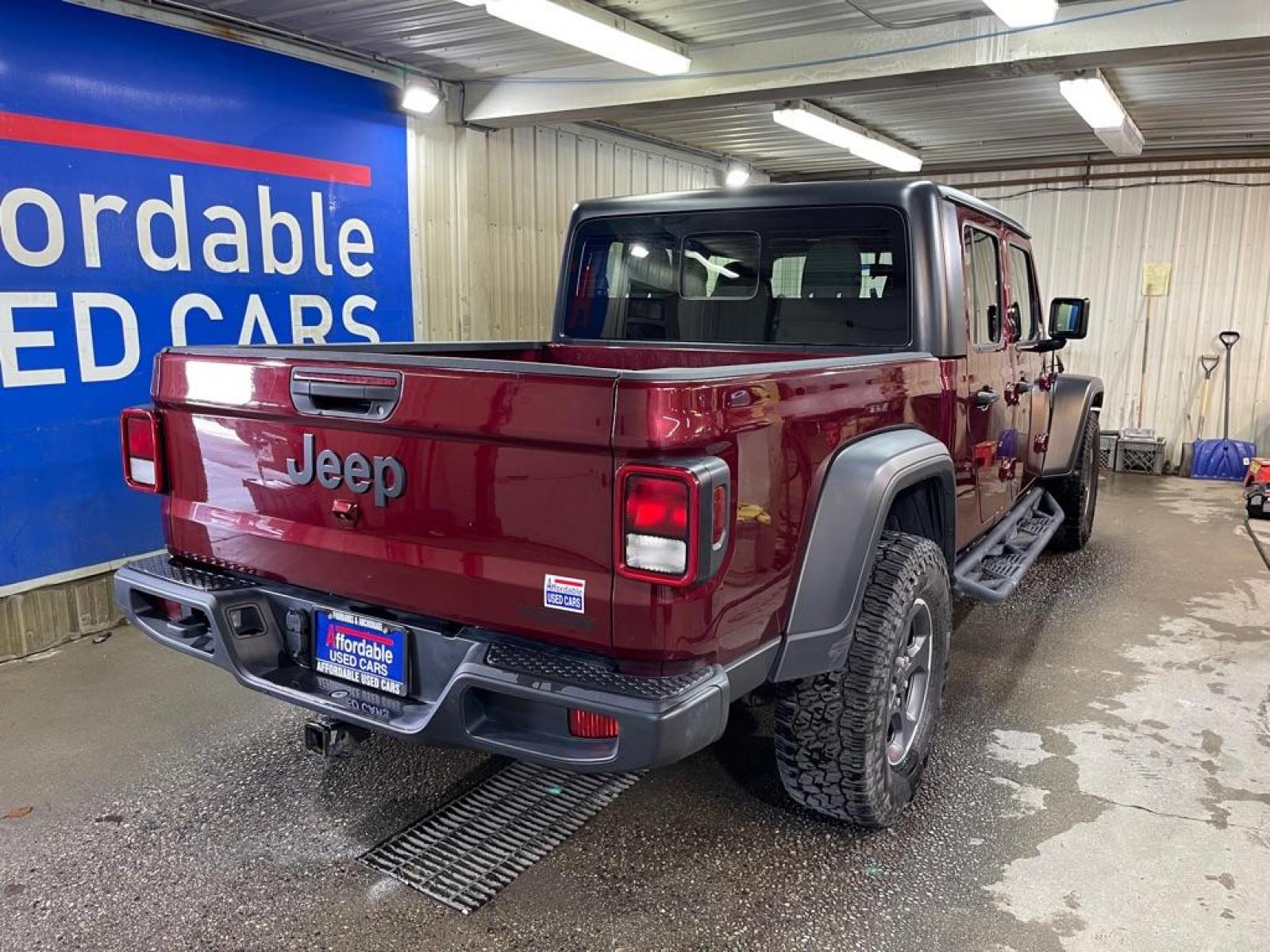 2021 MAROON JEEP GLADIATOR SPORT (1C6HJTAG5ML) with an 3.6L engine, Automatic transmission, located at 2525 S. Cushman, Fairbanks, AK, 99701, (907) 452-5707, 64.824036, -147.712311 - Photo #2