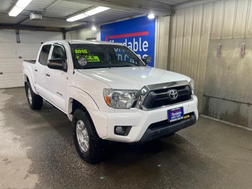 2015 TOYOTA TACOMA 4DR
