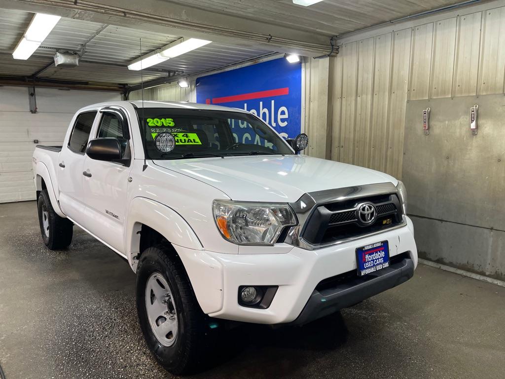 photo of 2015 TOYOTA TACOMA 4DR