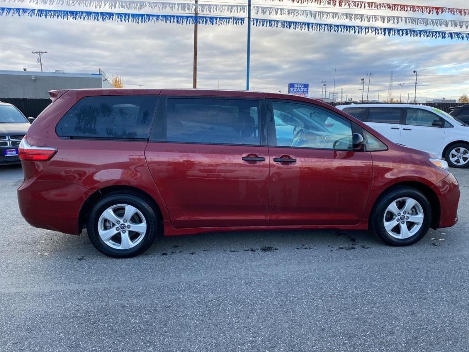 2018 MAROON TOYOTA SIENNA L (5TDZZ3DC1JS) with an 3.5L engine, Automatic transmission, located at 2525 S. Cushman, Fairbanks, AK, 99701, (907) 452-5707, 64.824799, -147.711899 - Photo #1