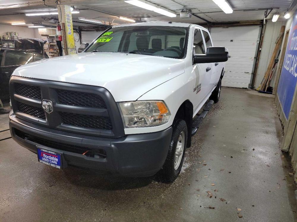 2018 WHITE RAM 2500 ST (3C6UR5HJ9JG) with an 6.4L engine, Automatic transmission, located at 2525 S. Cushman, Fairbanks, AK, 99701, (907) 452-5707, 64.824799, -147.711899 - Photo #1