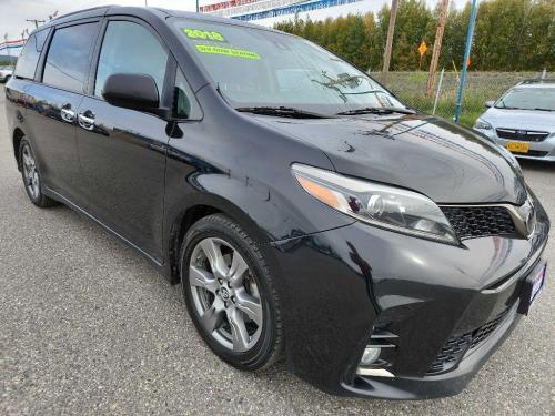 2018 TOYOTA SIENNA 4DR