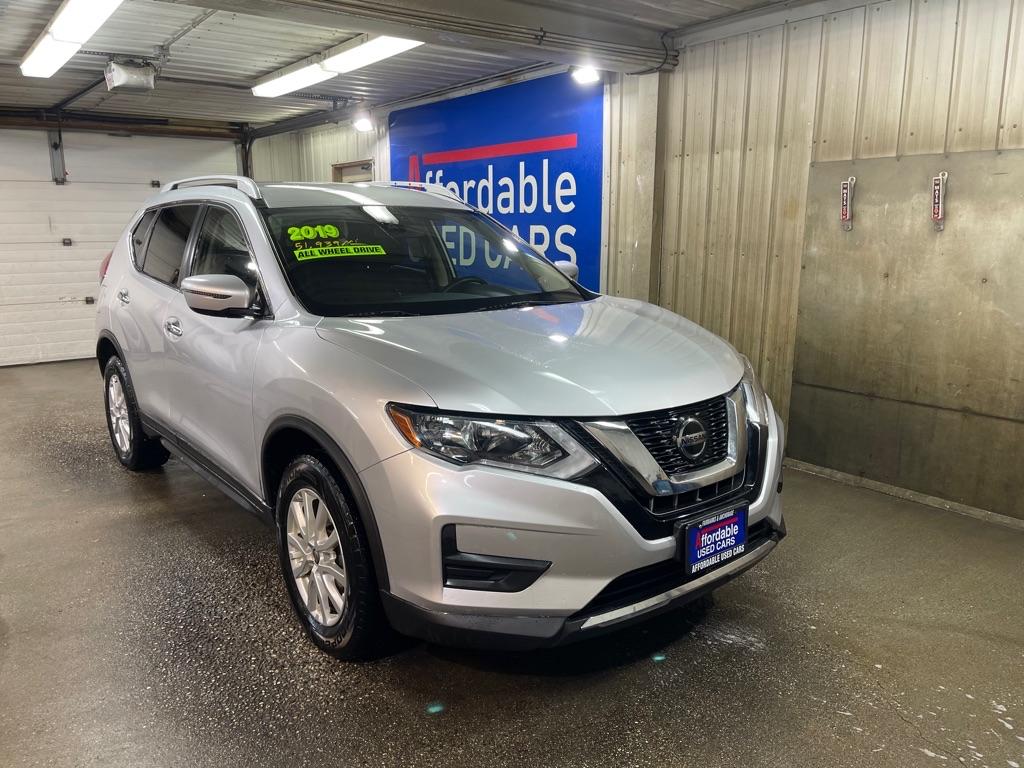 photo of 2019 NISSAN ROGUE 4DR