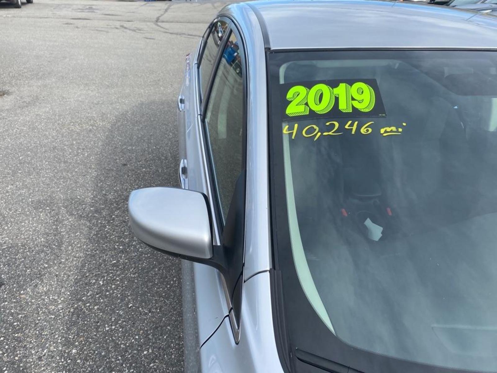 2019 SILVER NISSAN SENTRA SV (3N1AB7AP3KY) with an 1.8L engine, Continuously Variable transmission, located at 2525 S. Cushman, Fairbanks, AK, 99701, (907) 452-5707, 64.824799, -147.711899 - Photo #10