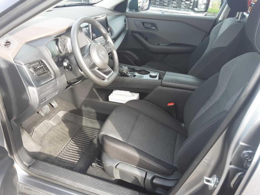 2021 GRAY NISSAN ROGUE S (5N1AT3AB9MC) with an 2.5L engine, Continuously Variable transmission, located at 2525 S. Cushman, Fairbanks, AK, 99701, (907) 452-5707, 64.824799, -147.711899 - Photo #8