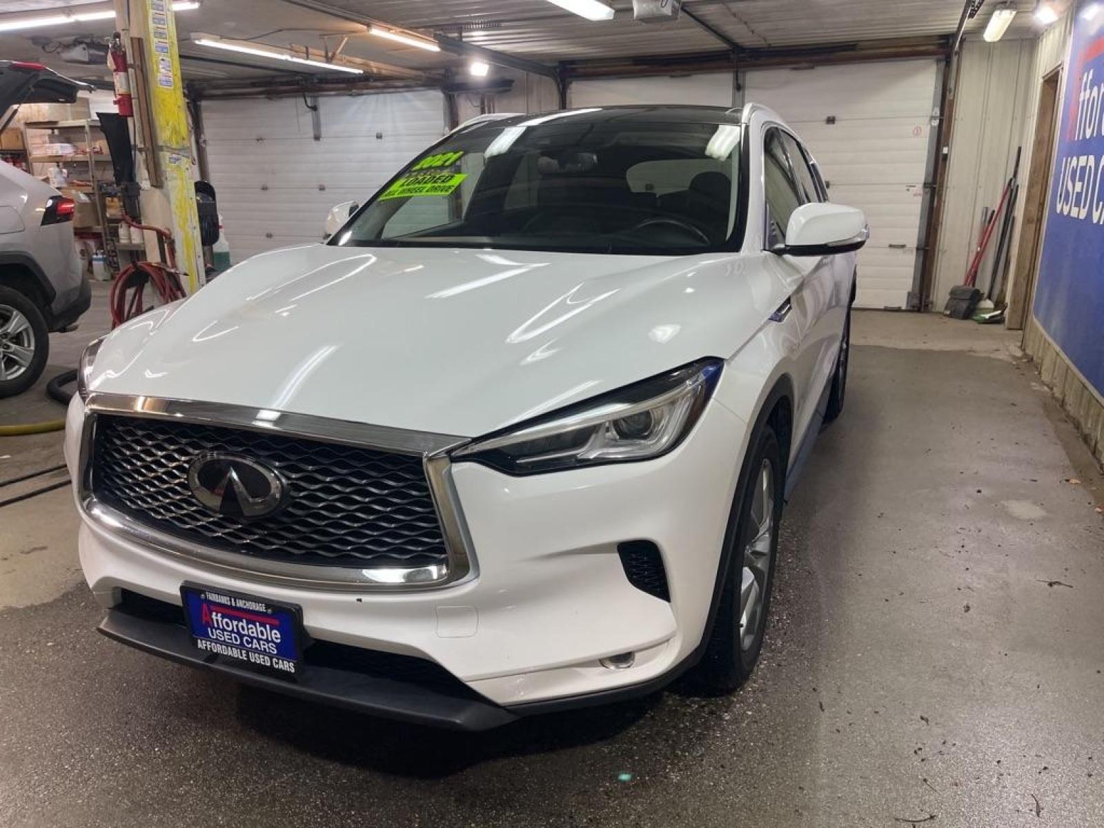 2021 WHITE INFINITI QX50 LUXE (3PCAJ5BB4MF) with an 2.0L engine, Continuously Variable transmission, located at 2525 S. Cushman, Fairbanks, AK, 99701, (907) 452-5707, 64.824799, -147.711899 - Photo #1