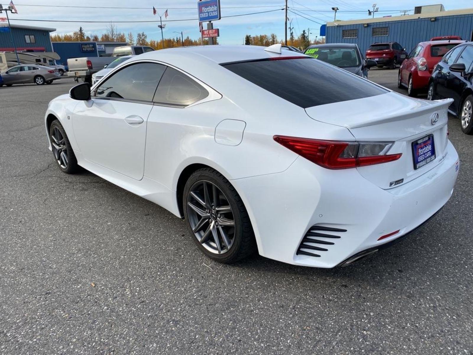 2016 WHITE LEXUS RC 350 (JTHSE5BC9G5) with an 3.5L engine, Automatic transmission, located at 2525 S. Cushman, Fairbanks, AK, 99701, (907) 452-5707, 64.824799, -147.711899 - Photo #4