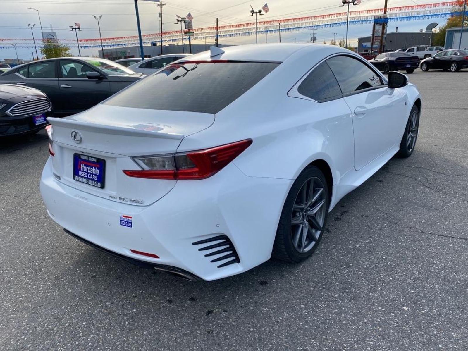 2016 WHITE LEXUS RC 350 (JTHSE5BC9G5) with an 3.5L engine, Automatic transmission, located at 2525 S. Cushman, Fairbanks, AK, 99701, (907) 452-5707, 64.824799, -147.711899 - Photo #6