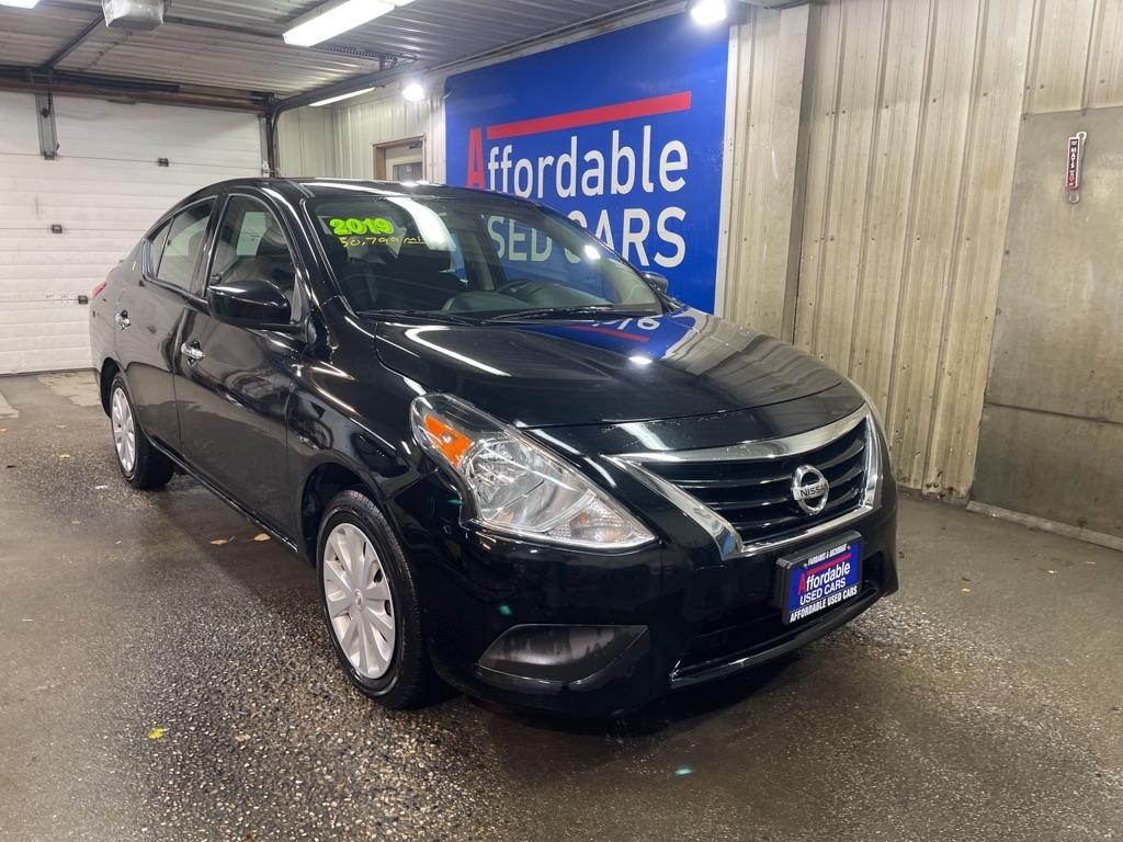 photo of 2019 NISSAN VERSA 4DR