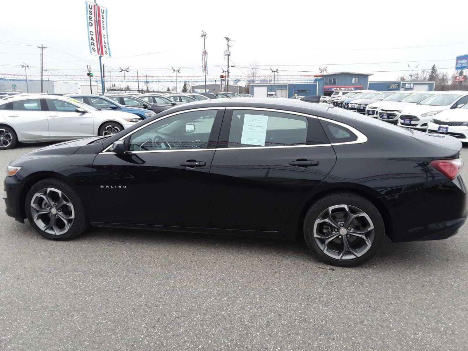 2020 BLACK CHEVROLET MALIBU LT (1G1ZD5ST4LF) with an 1.5L engine, Continuously Variable transmission, located at 2525 S. Cushman, Fairbanks, AK, 99701, (907) 452-5707, 64.824799, -147.711899 - Photo #5