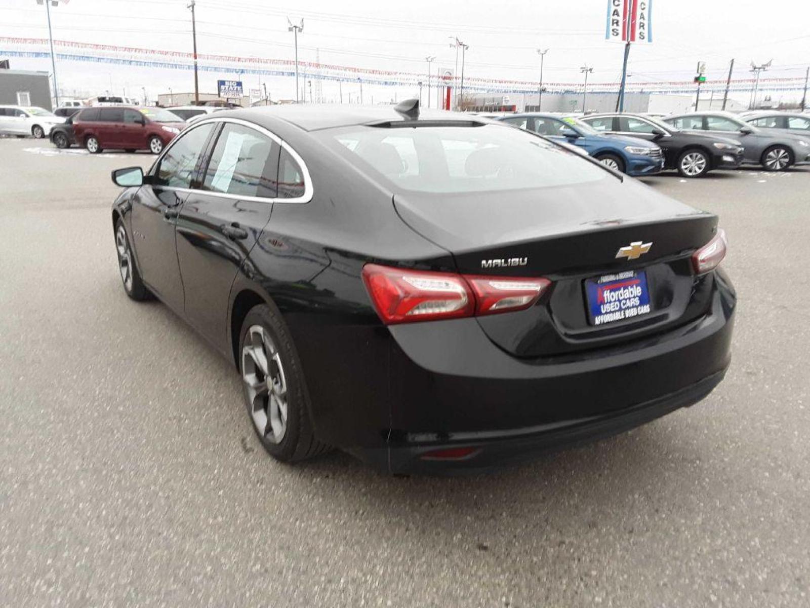 2020 BLACK CHEVROLET MALIBU LT (1G1ZD5ST4LF) with an 1.5L engine, Continuously Variable transmission, located at 2525 S. Cushman, Fairbanks, AK, 99701, (907) 452-5707, 64.824799, -147.711899 - Photo #6