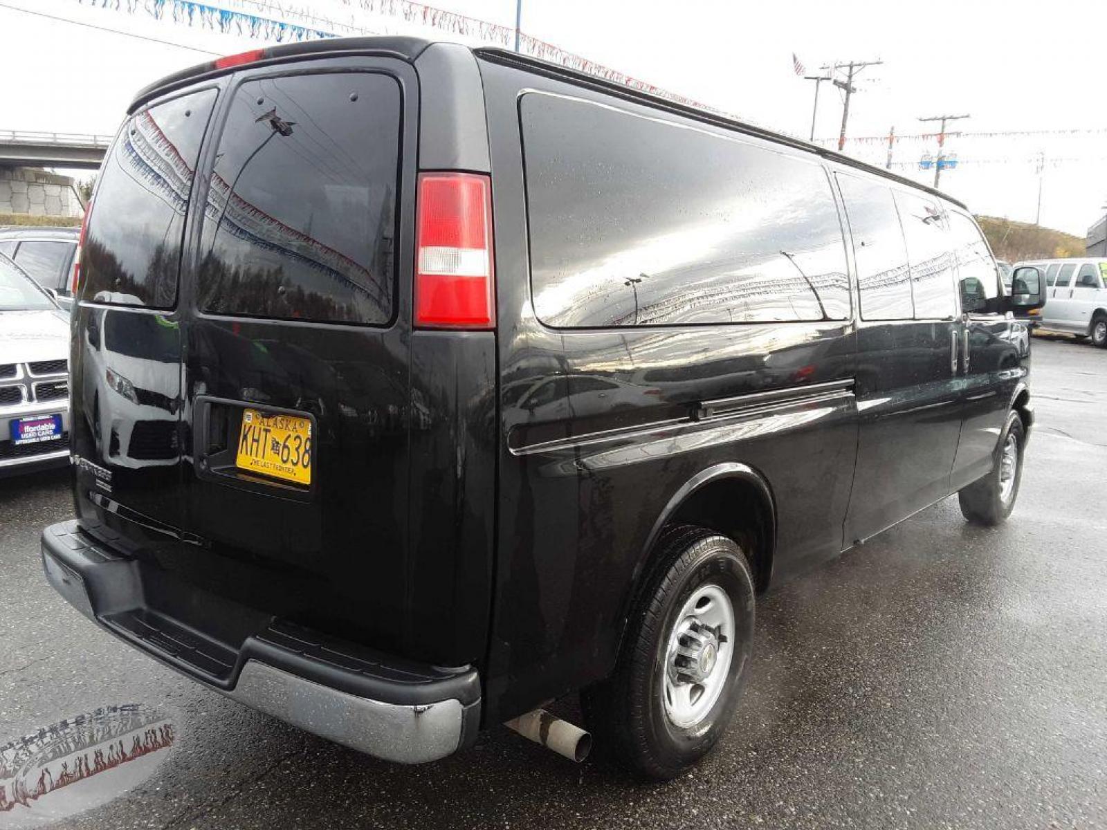 2013 BLACK CHEVROLET EXPRESS G3500 LT (1GAZG1FA1D1) with an 4.8L engine, Automatic transmission, located at 2525 S. Cushman, Fairbanks, AK, 99701, (907) 452-5707, 64.824799, -147.711899 - Photo #6