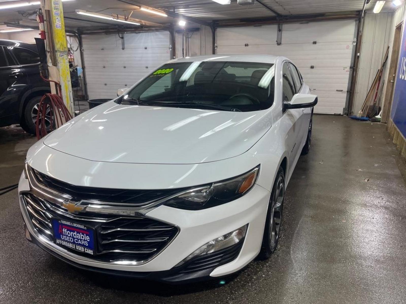 2020 WHITE CHEVROLET MALIBU LT (1G1ZD5ST8LF) with an 1.5L engine, Continuously Variable transmission, located at 2525 S. Cushman, Fairbanks, AK, 99701, (907) 452-5707, 64.824799, -147.711899 - Photo #1