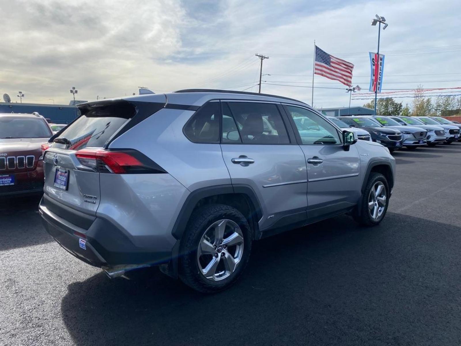2021 SILVER TOYOTA RAV4 LIMITED (4T3D6RFV3MU) with an 2.5L engine, Continuously Variable transmission, located at 2525 S. Cushman, Fairbanks, AK, 99701, (907) 452-5707, 64.824799, -147.711899 - Photo #2