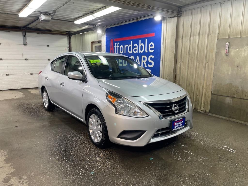 photo of 2019 NISSAN VERSA 4DR
