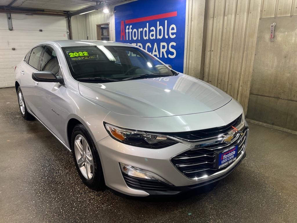 photo of 2022 CHEVROLET MALIBU 4DR
