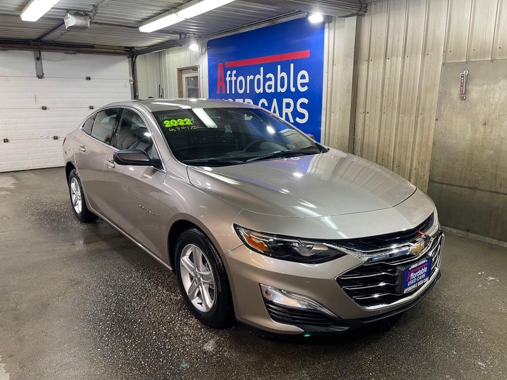 photo of 2022 CHEVROLET MALIBU 4DR