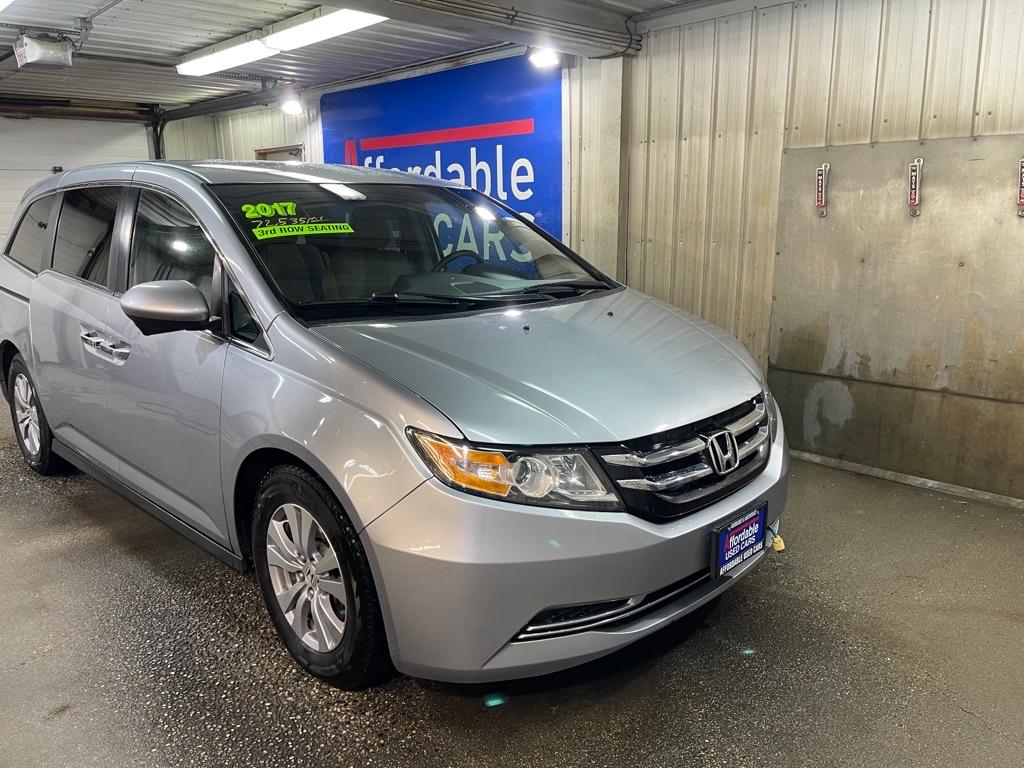 photo of 2017 HONDA ODYSSEY 4DR