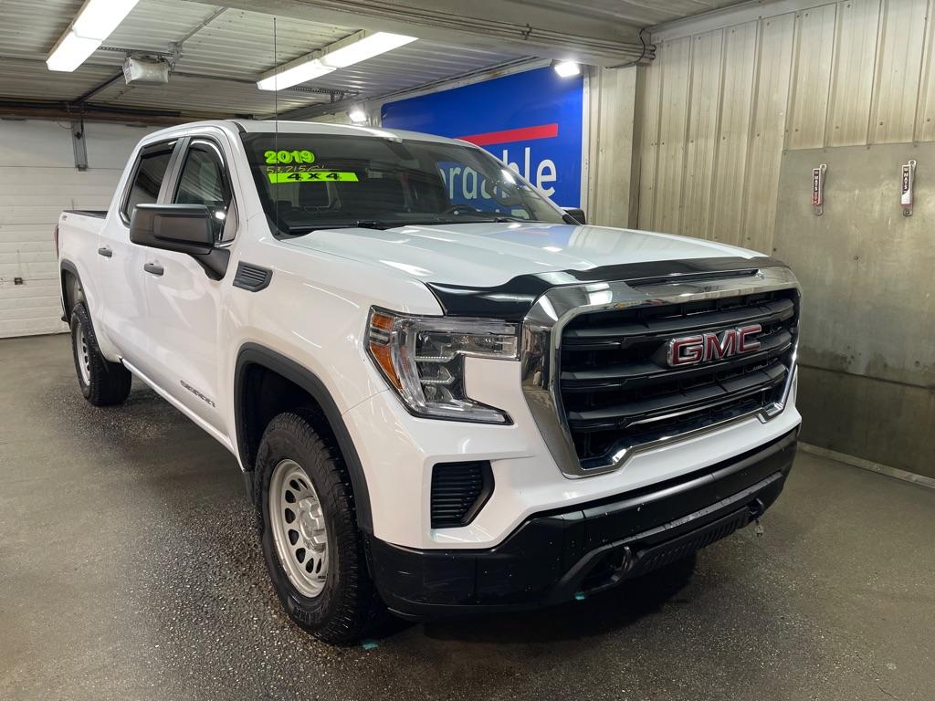 photo of 2019 GMC SIERRA 4DR