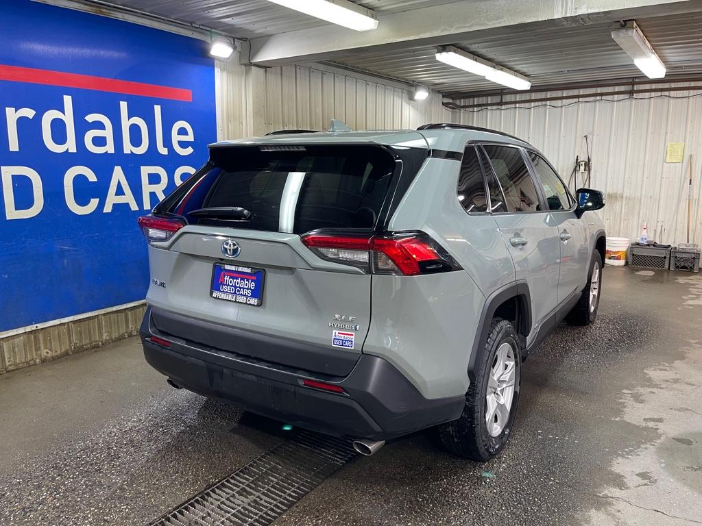photo of 2021 TOYOTA RAV4 4DR