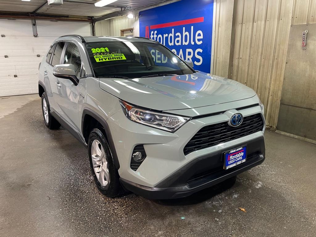 photo of 2021 TOYOTA RAV4 4DR