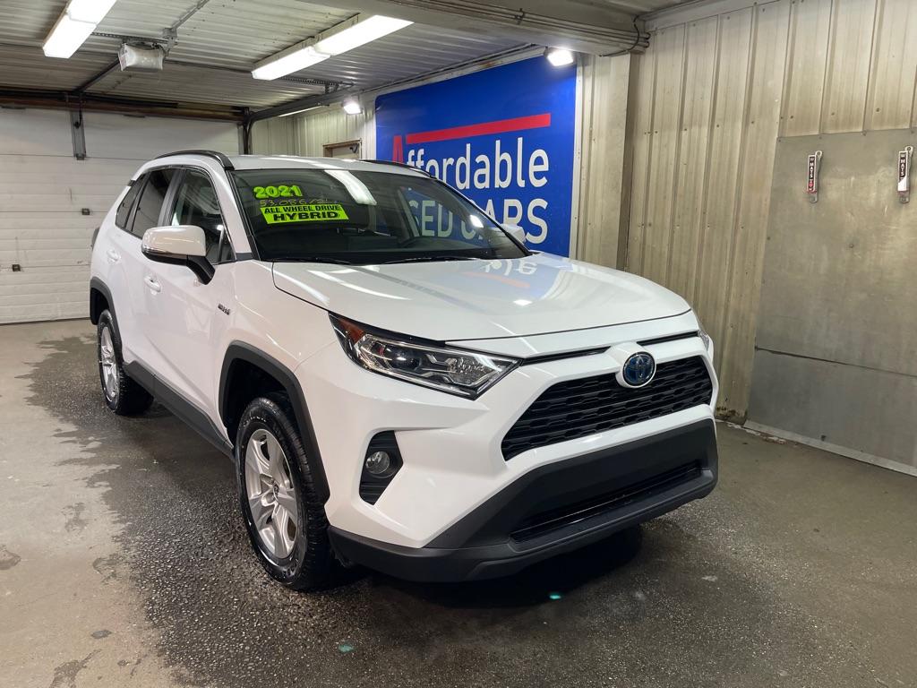photo of 2021 TOYOTA RAV4 4DR