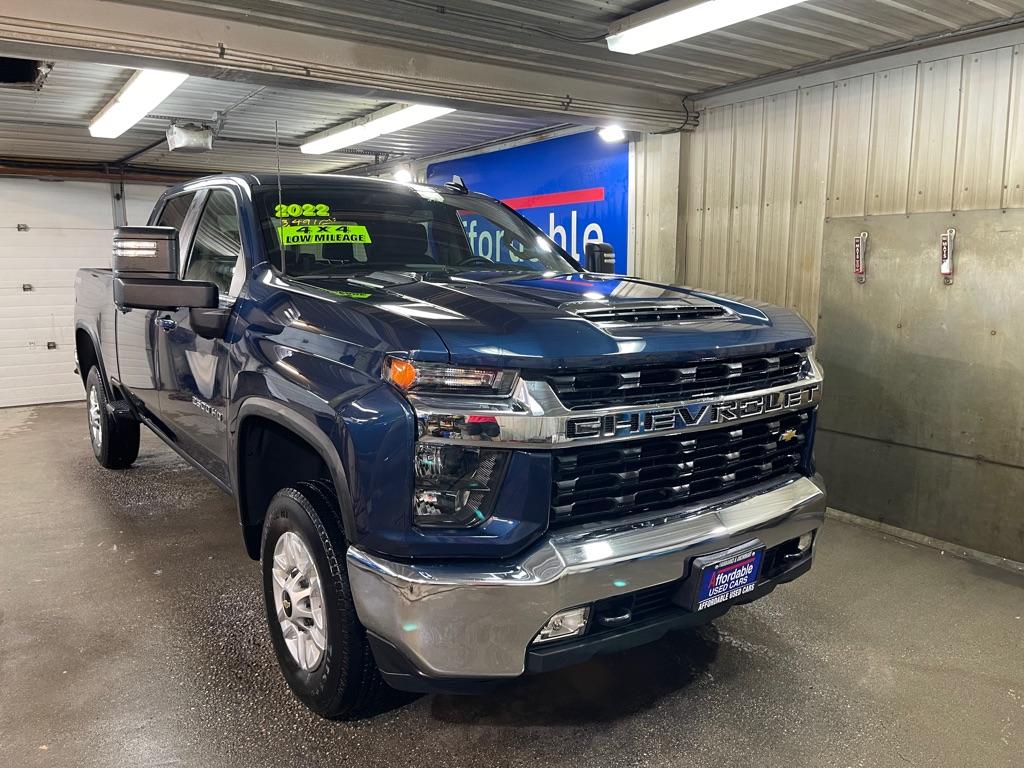 photo of 2022 CHEVROLET SILVERADO 2500 4DR