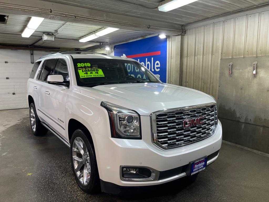 photo of 2019 GMC YUKON 4DR