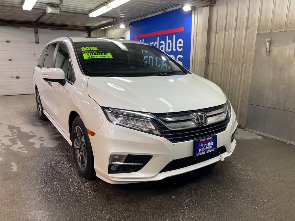 photo of 2018 HONDA ODYSSEY 4DR