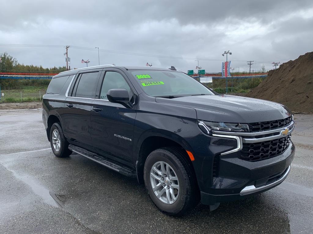 photo of 2023 CHEVROLET SUBURBAN 4DR