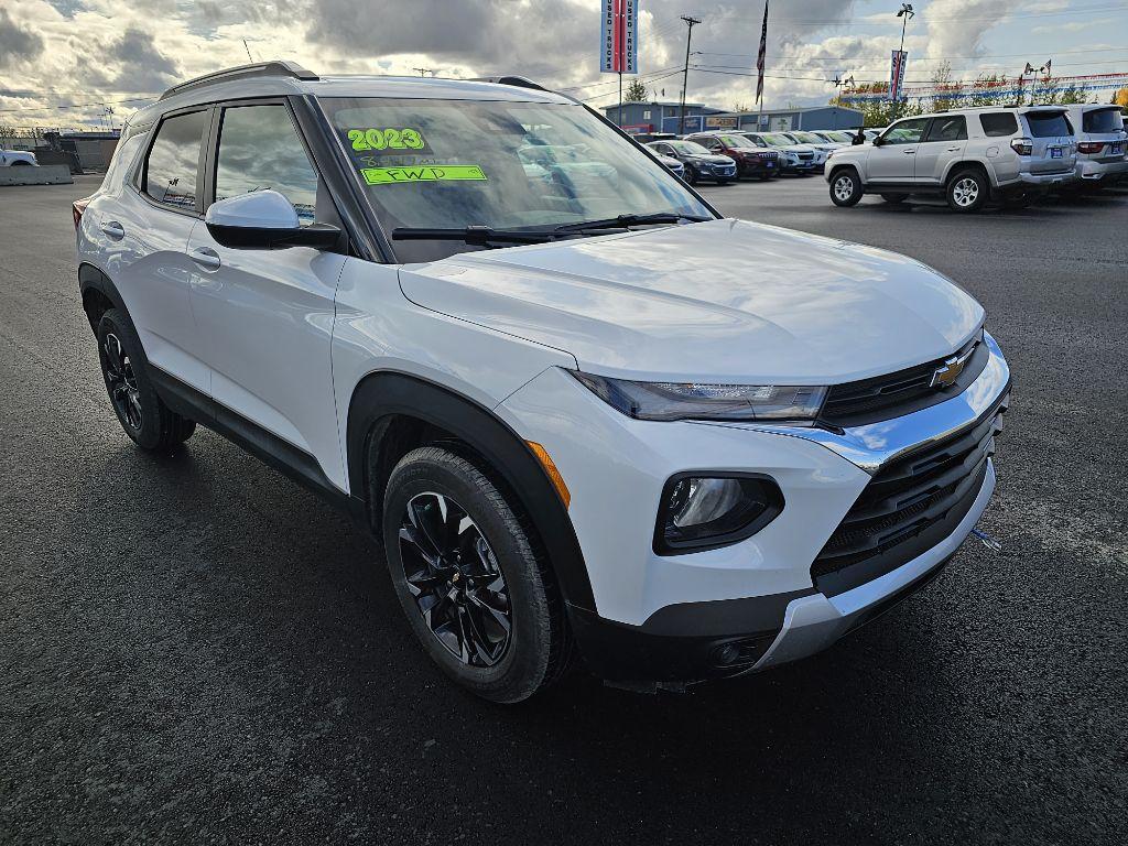 photo of 2023 CHEVROLET TRAILBLAZER 4DR