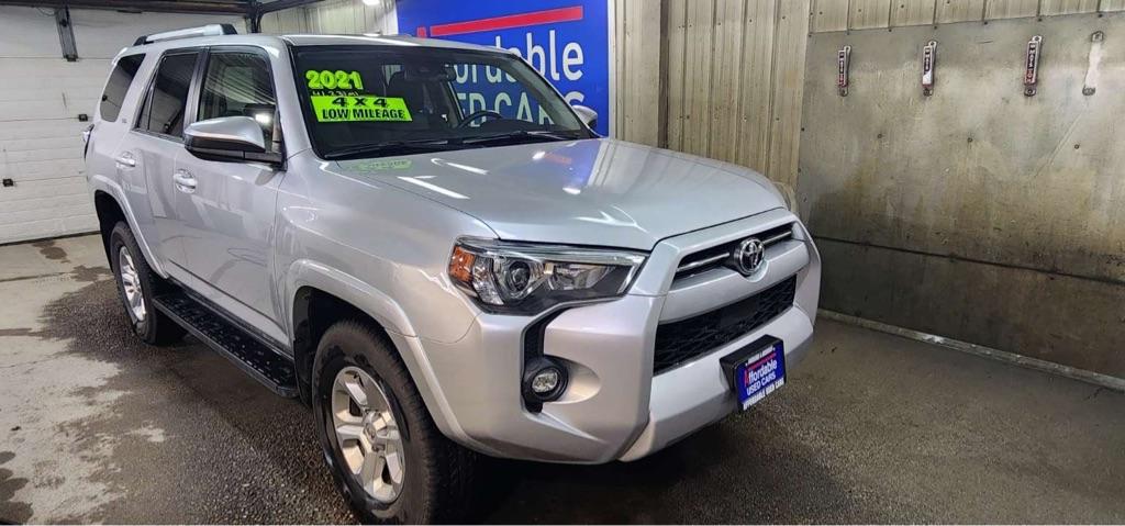 photo of 2021 TOYOTA 4RUNNER 4DR