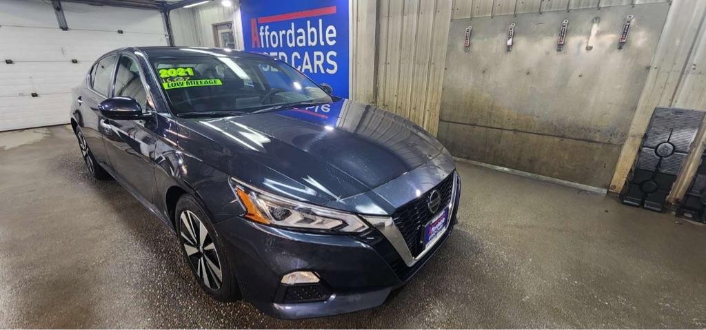 photo of 2021 NISSAN ALTIMA 4DR