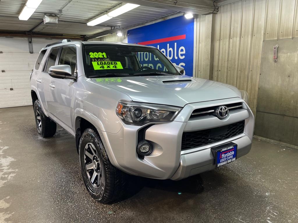 photo of 2021 TOYOTA 4RUNNER 4DR
