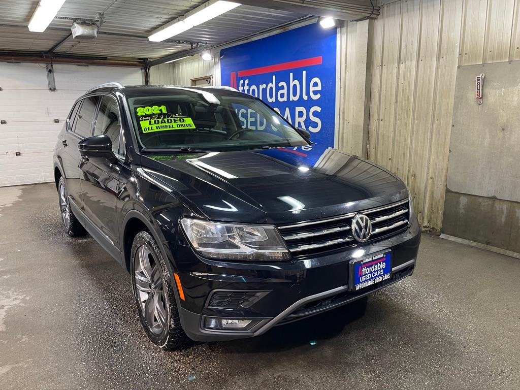 photo of 2021 VOLKSWAGEN TIGUAN 4DR