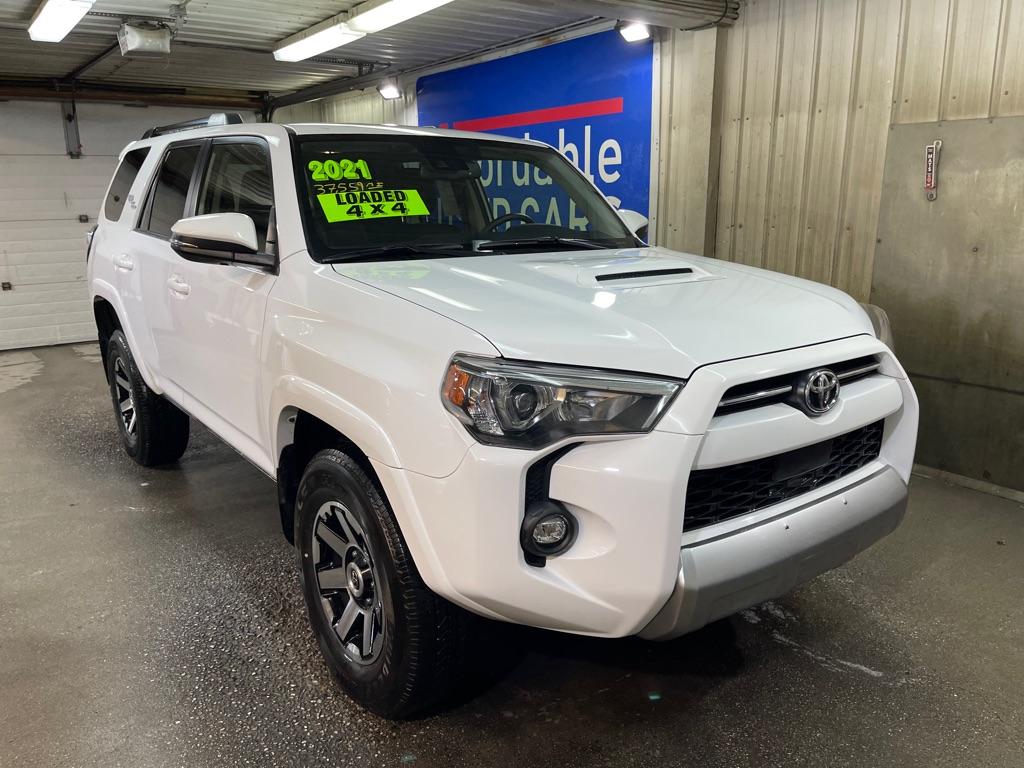 photo of 2021 TOYOTA 4RUNNER 4DR