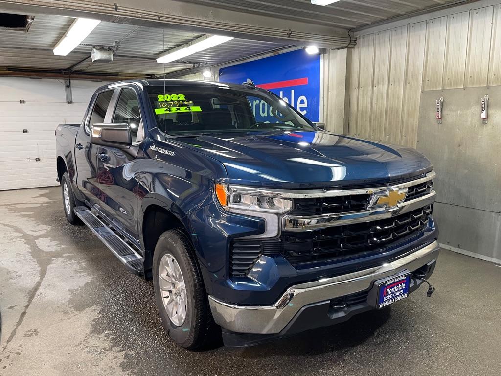 photo of 2022 CHEVROLET SILVERADO 1500 4DR