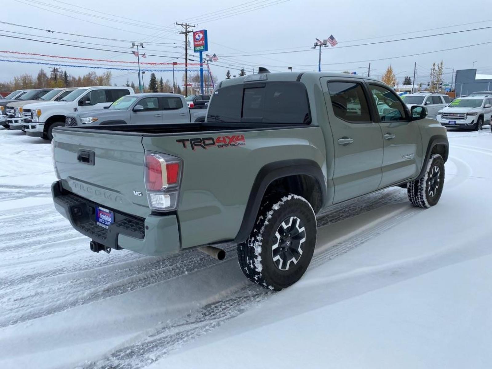 2022 GRAY TOYOTA TACOMA TRD DOUBLE CAB (3TMCZ5ANXNM) with an 3.5L engine, Automatic transmission, located at 2525 S. Cushman, Fairbanks, AK, 99701, (907) 452-5707, 64.824799, -147.711899 - Photo #2
