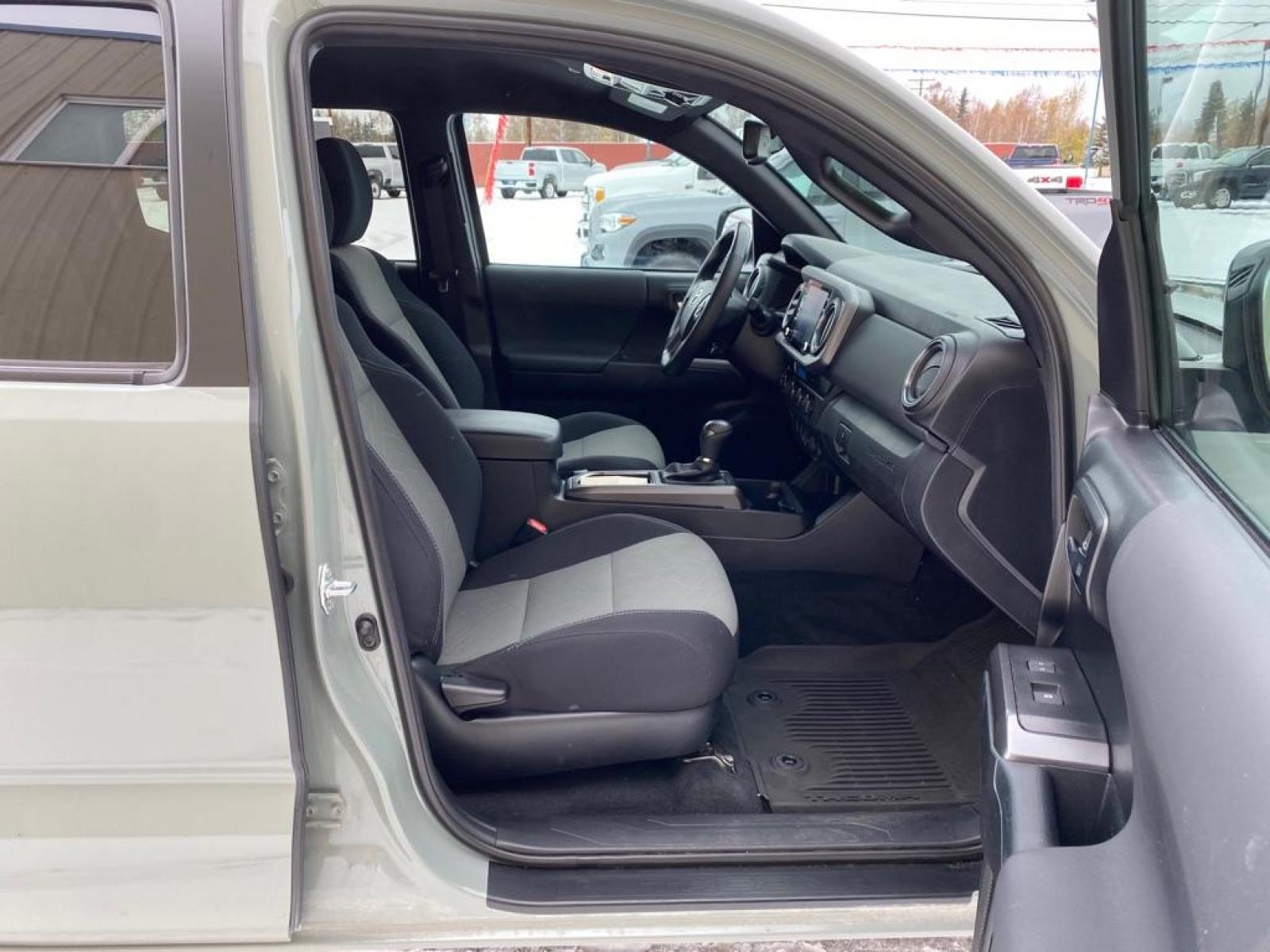 2022 GRAY TOYOTA TACOMA TRD DOUBLE CAB (3TMCZ5ANXNM) with an 3.5L engine, Automatic transmission, located at 2525 S. Cushman, Fairbanks, AK, 99701, (907) 452-5707, 64.824799, -147.711899 - Photo #4