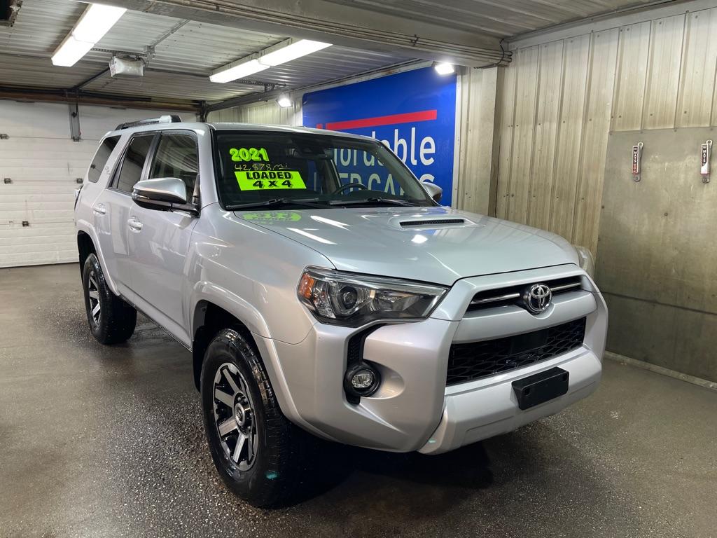photo of 2021 TOYOTA 4RUNNER 4DR