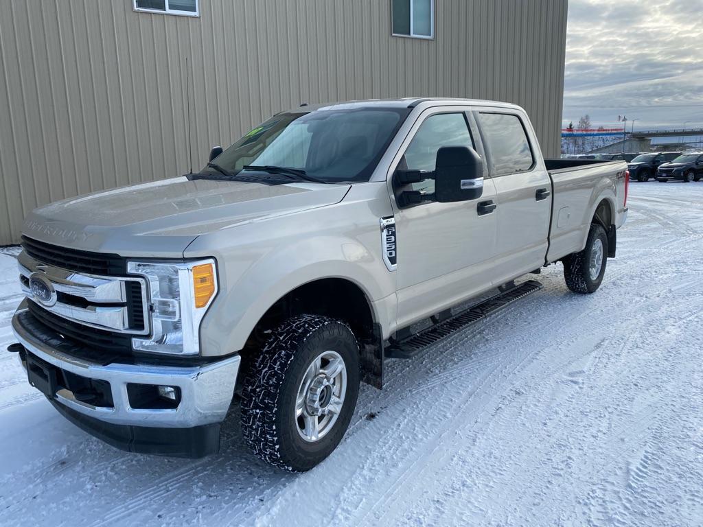 photo of 2017 FORD F350 4DR