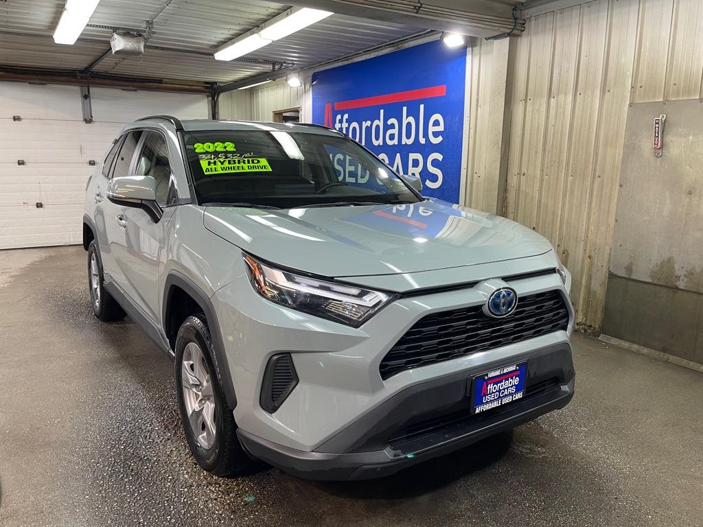 photo of 2022 TOYOTA RAV4 4DR