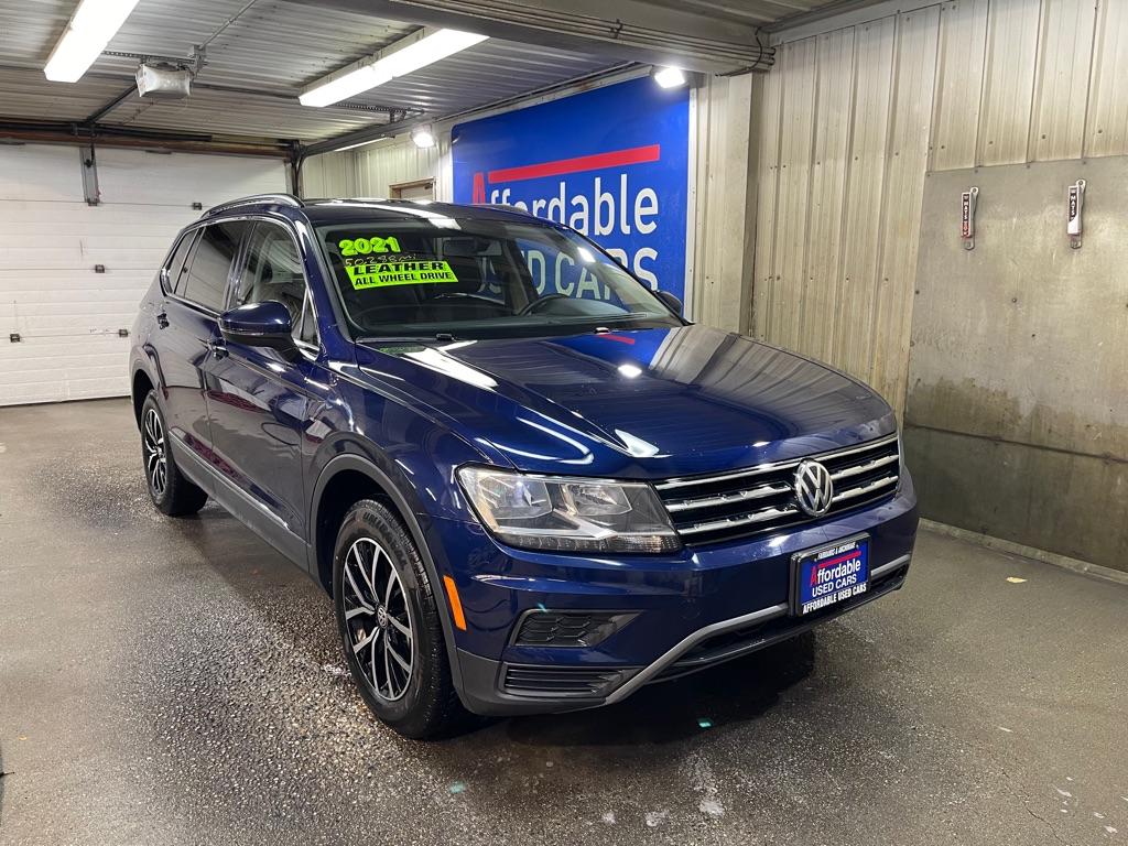 photo of 2021 VOLKSWAGEN TIGUAN 4DR