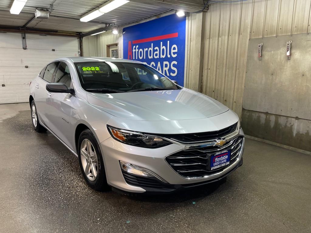 photo of 2022 CHEVROLET MALIBU 4DR