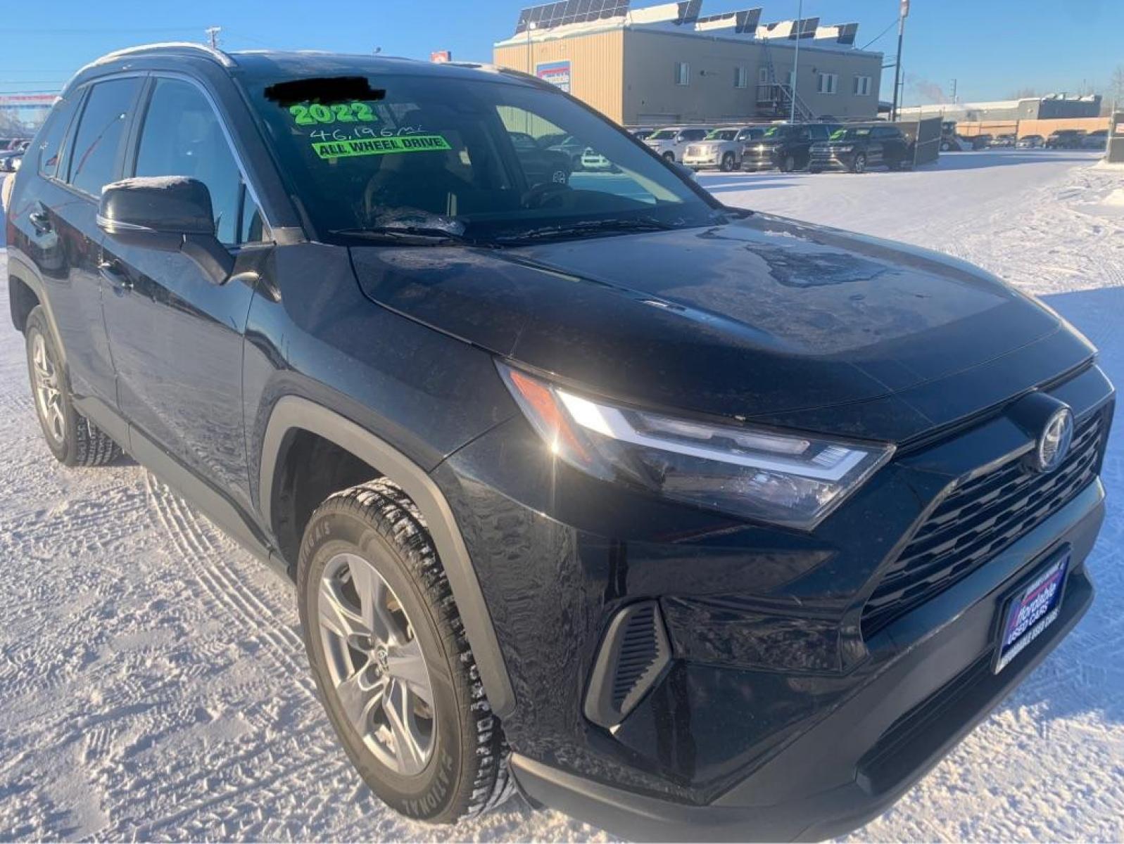 2022 BLACK TOYOTA RAV4 XLE XLE (2T3P1RFV8NW) with an 2.5L engine, Automatic transmission, located at 2525 S. Cushman, Fairbanks, AK, 99701, (907) 452-5707, 64.824799, -147.711899 - Photo #0