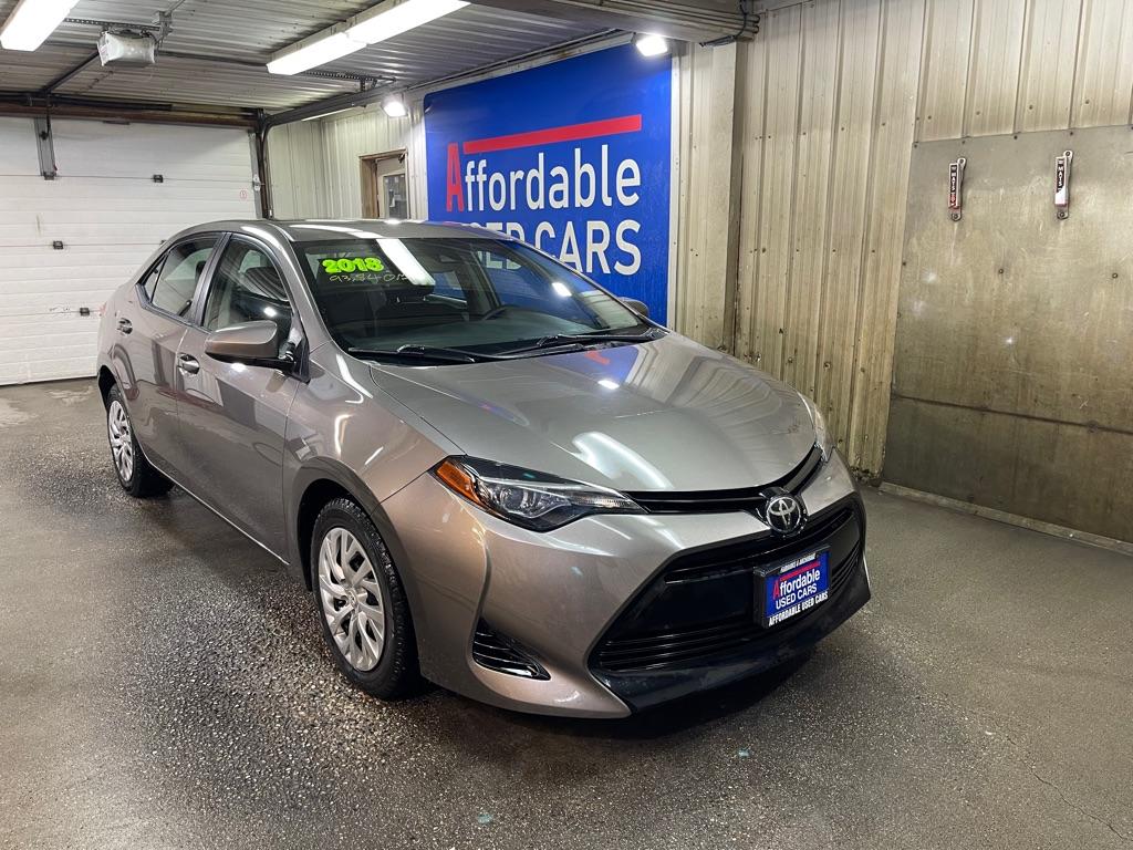 photo of 2018 TOYOTA COROLLA 4DR