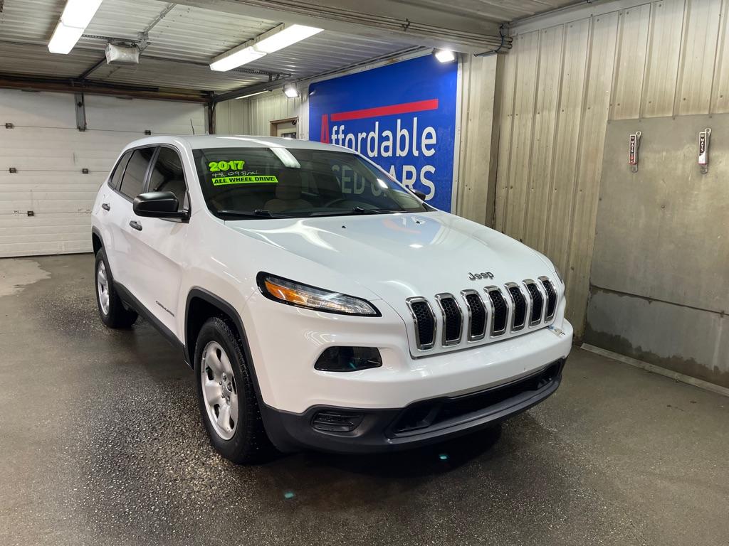 photo of 2017 JEEP CHEROKEE 4DR