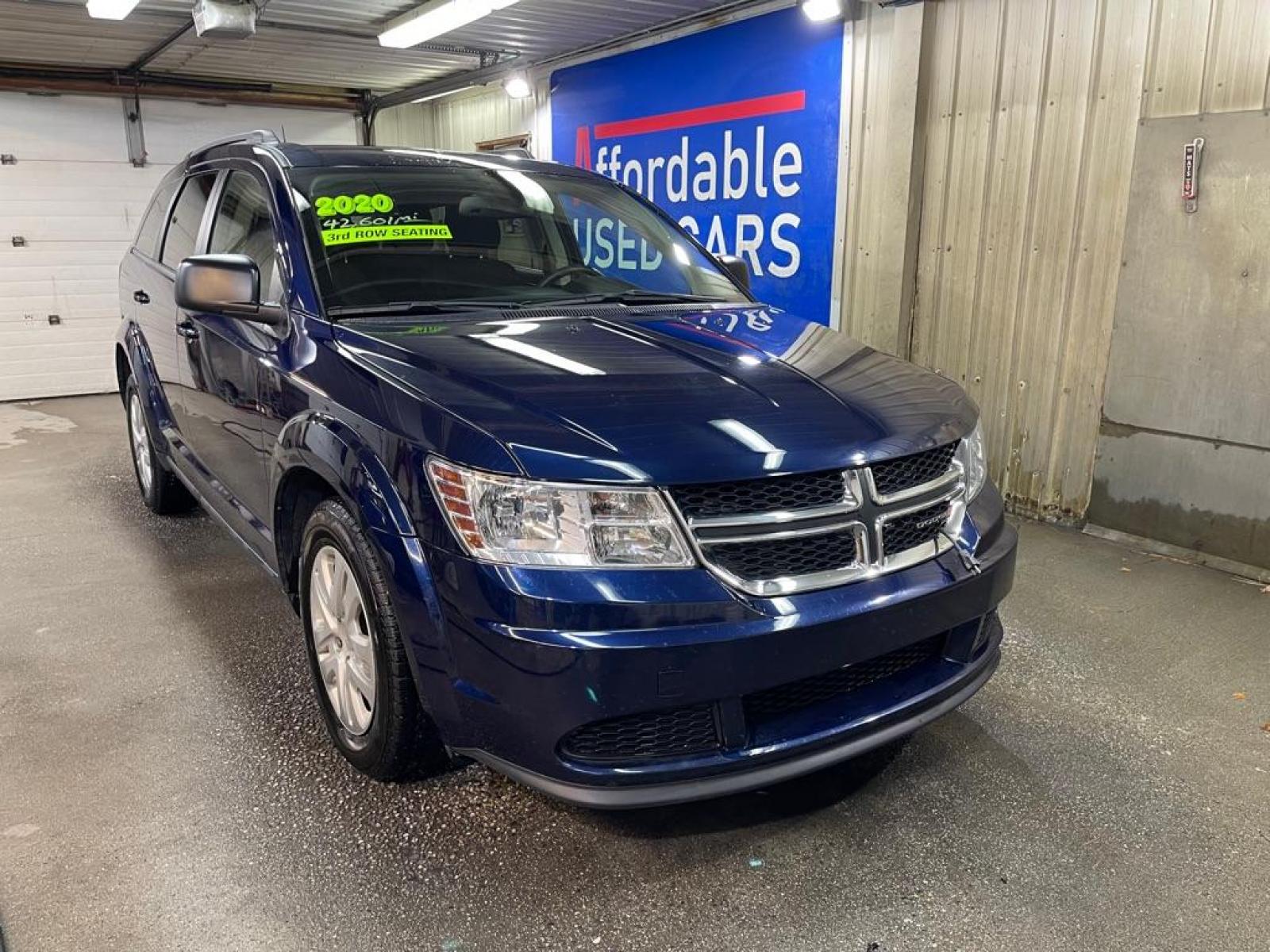 2020 BLUE DODGE JOURNEY SE (3C4PDCAB2LT) with an 2.4L engine, Automatic transmission, located at 2525 S. Cushman, Fairbanks, AK, 99701, (907) 452-5707, 64.824799, -147.711899 - Photo #0